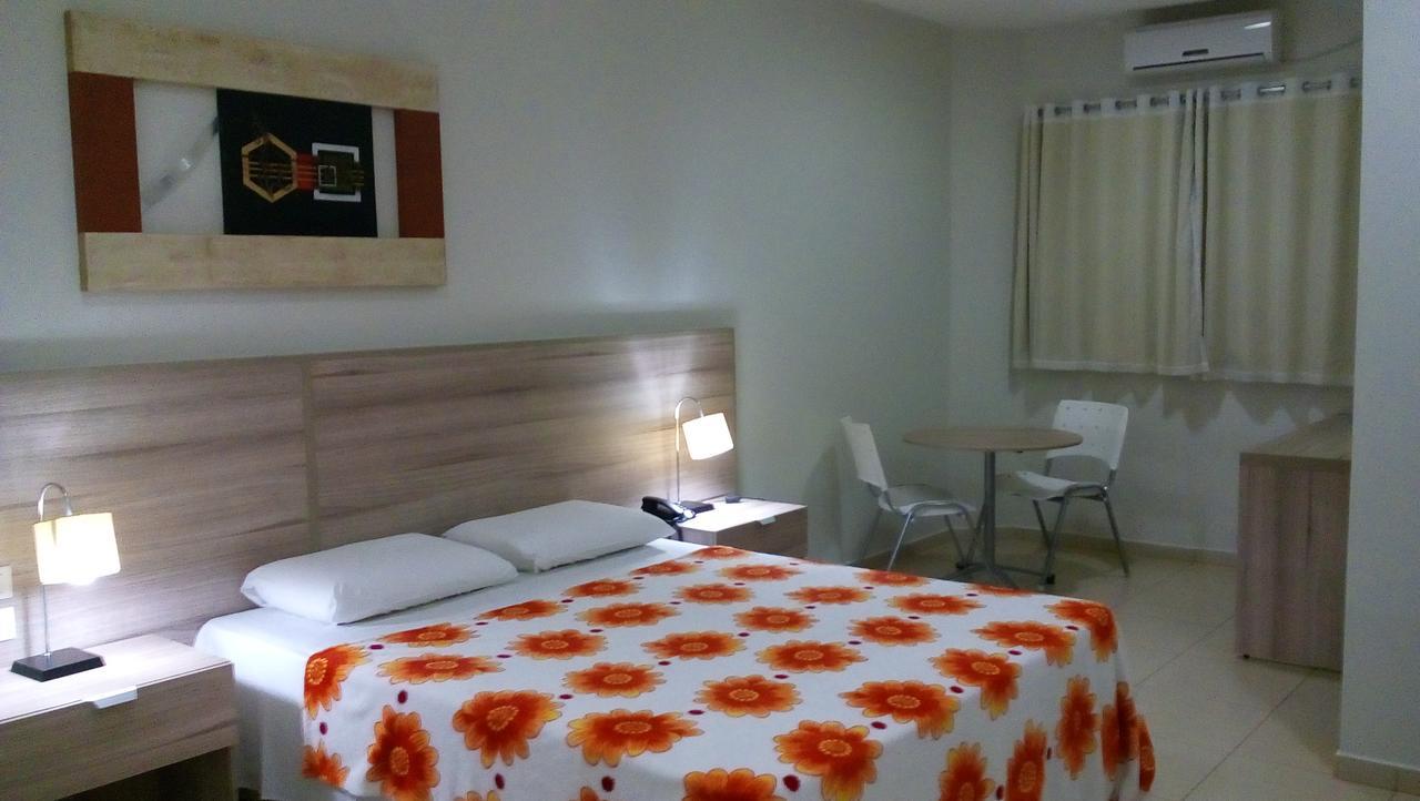 Hotel Renascer Morrinhos  Esterno foto