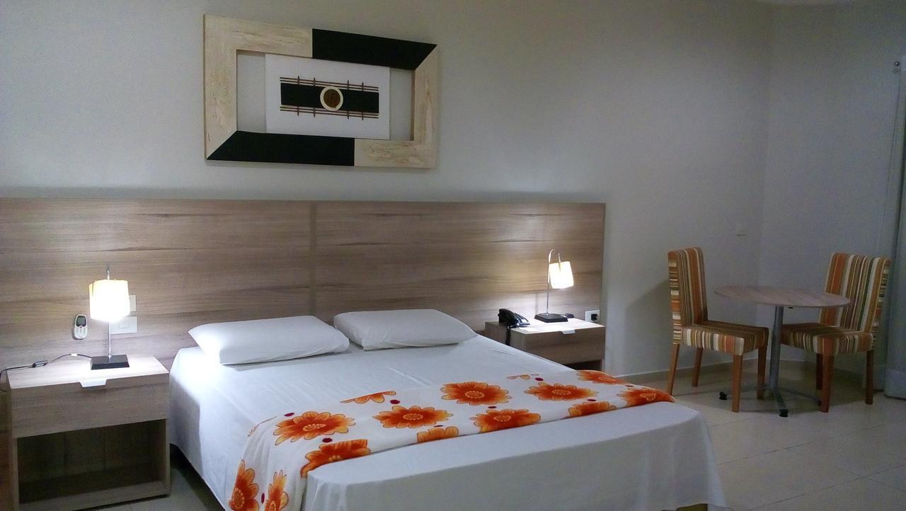 Hotel Renascer Morrinhos  Esterno foto